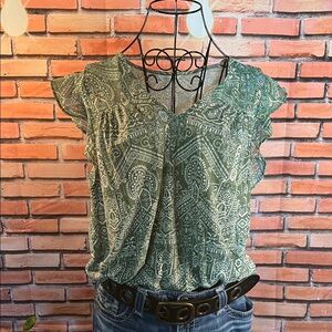 👚 Lucky Brand Green Paisley Blouse Medium Flutter Sleeve Boho Top / E